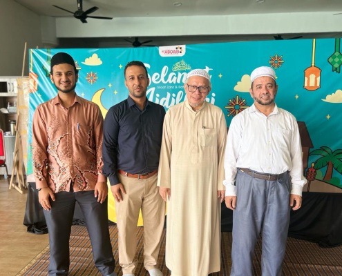ALTAWASUL visits former Malaysian Minister of Religious Affairs